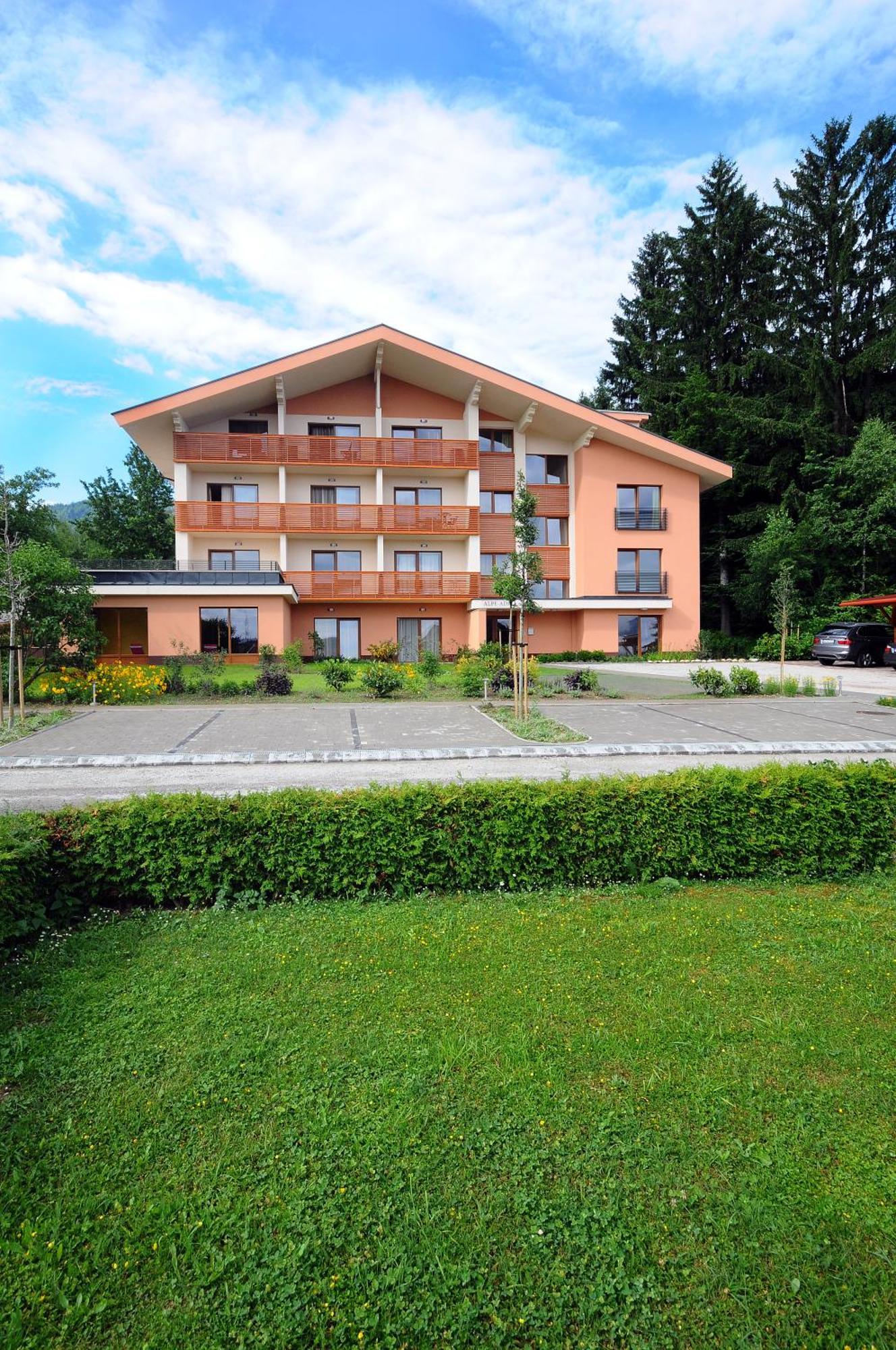 Alpe-Adria Apartments Oberaichwald  エクステリア 写真