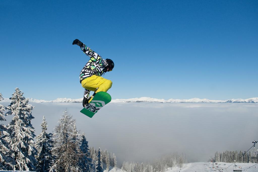 Alpe-Adria Apartments Oberaichwald  エクステリア 写真
