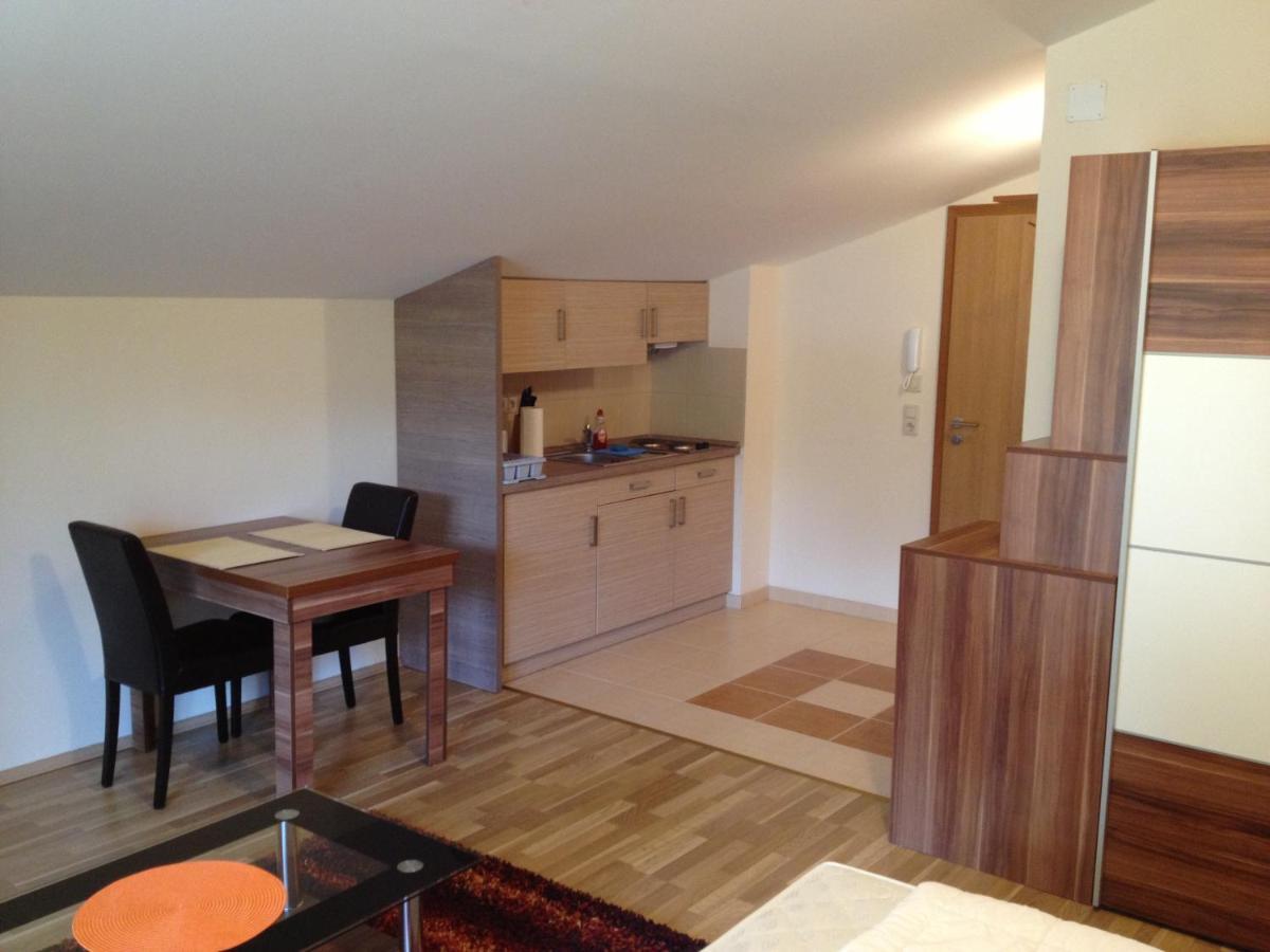 Alpe-Adria Apartments Oberaichwald  エクステリア 写真